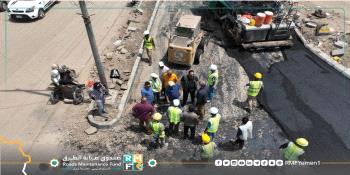 الماس وباهرمز يتفقدان أعمال الإسفلت في مشروع صيانة طريق 